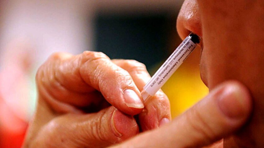 Dünyanın İlk ‘Sprey Koronavirüs Aşısı’ Kullanım Onayı Aldı