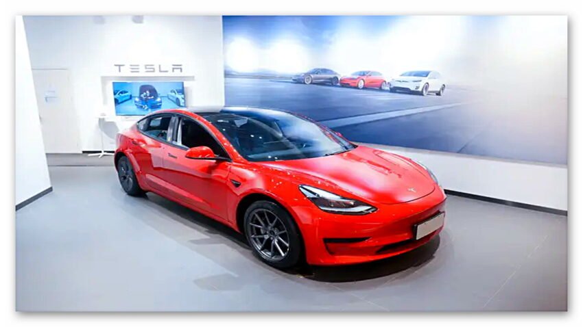 Tesla, Arkadaşını “Tesla Almaya İkna Eden” Bir Kişiye Model 3 Performance Hediye Edecek